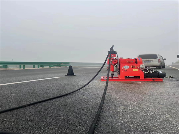 清原马路路基路面开裂下沉注浆加固灌浆